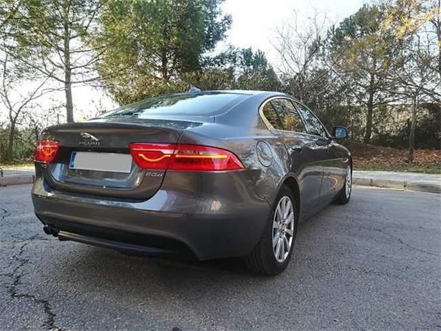 Jaguar XE • 2016 • 129,500 km 5