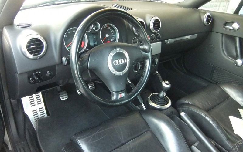 Audi TT • 1999 • 200,000 km 5