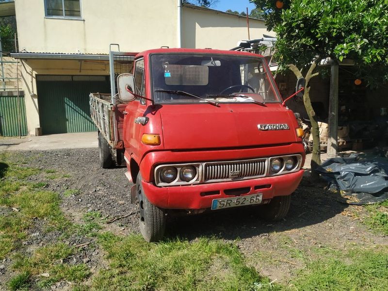 Toyota Dyna • 1977 • 196,000 km 1