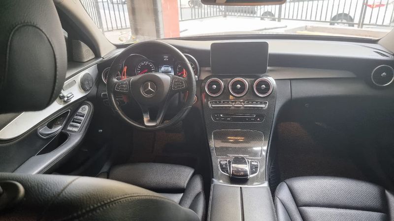 Mercedes-Benz C-Class • 2015 • 98,000 km 14