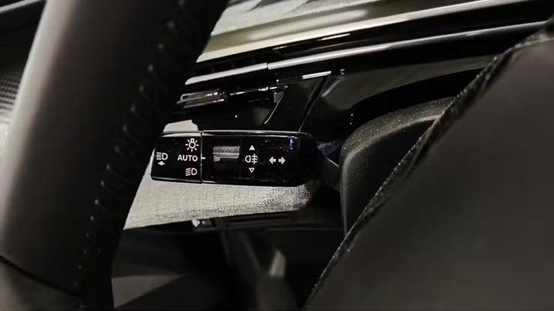 Peugeot 3008 • 2025 • 3,118 km 2