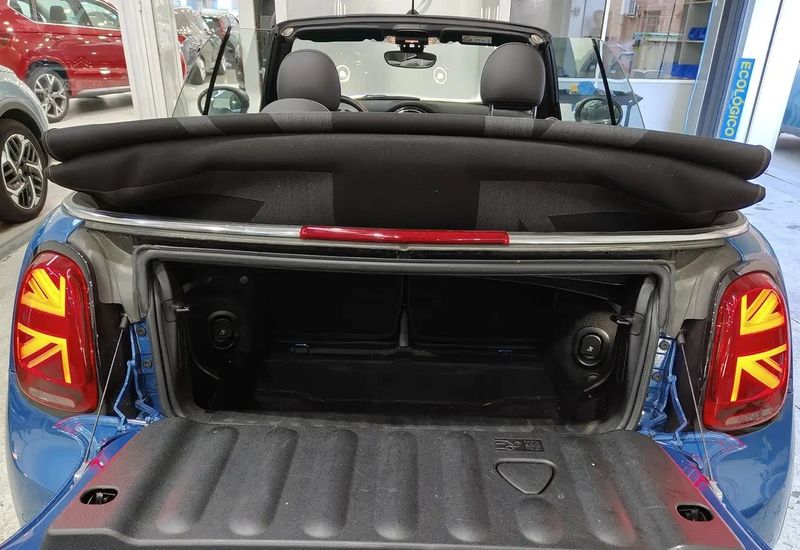 MINI Cooper • 2023 • 37,054 km 10