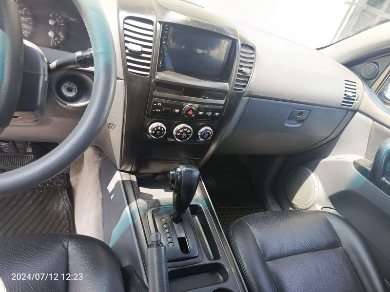 Kia Sorento • 2004 • 370,000 km 3