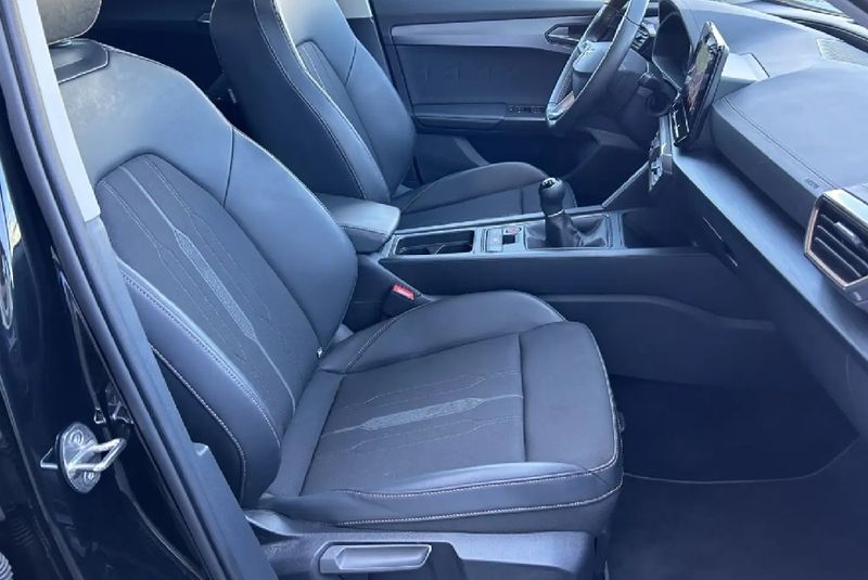 Seat Leon • 2021 • 36,500 km 10