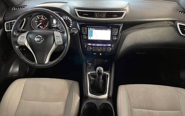 Nissan Qashqai • 2015 • 110,000 km 6