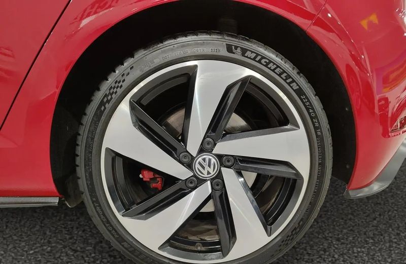 Volkswagen Golf GTI • 2017 • 94,229 km 8