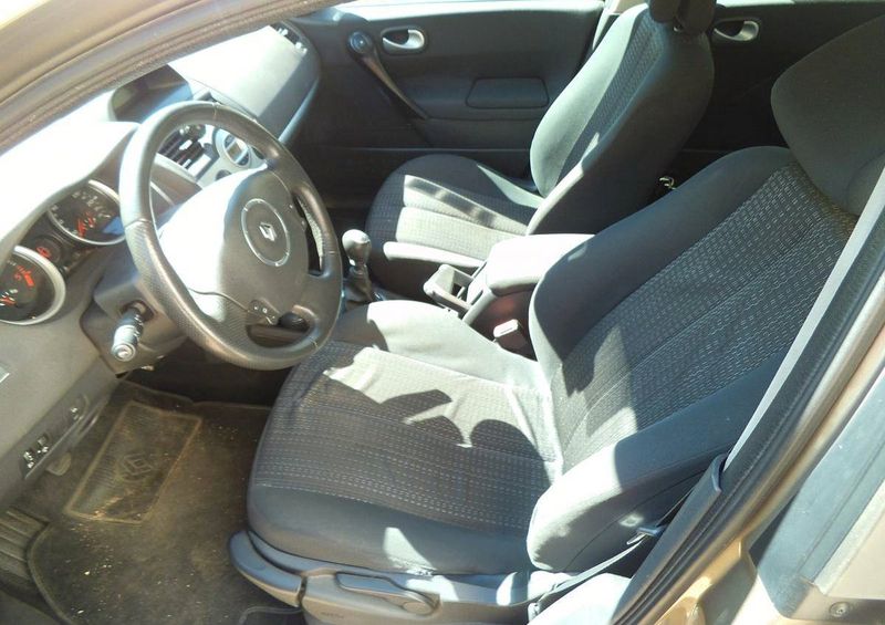 Peugeot 2008 • 2009 • 190,000 km 4