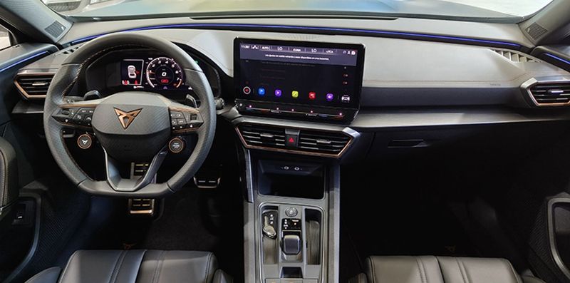 Seat Leon • 2023 • 5,732 km 5