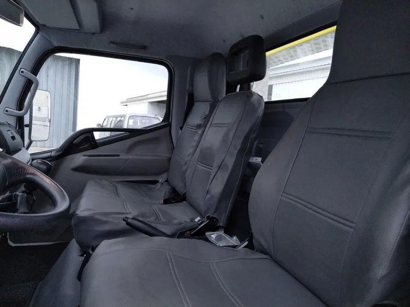 Mitsubishi Fuso canter • 2017 • 17,000 km 4