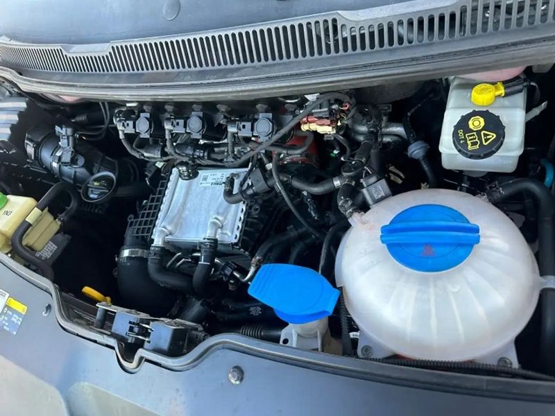 Volkswagen Multivan • 2017 • 158,300 km 6