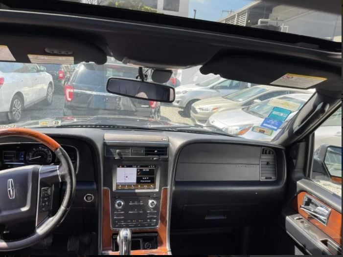 Lincoln Navigator • 2016 • 100,500 km 7