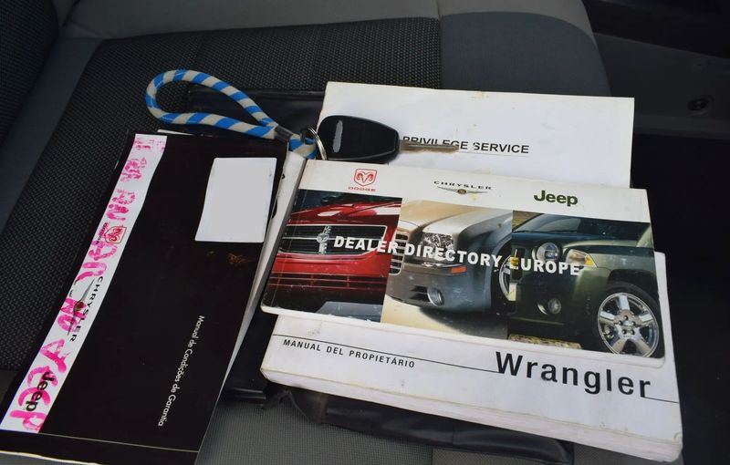 Jeep Wrangler • 2010 • 98,800 km 9