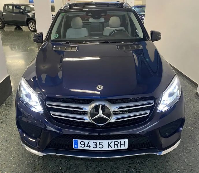 Mercedes-Benz GLE-Class • 2018 • 130,000 km 3