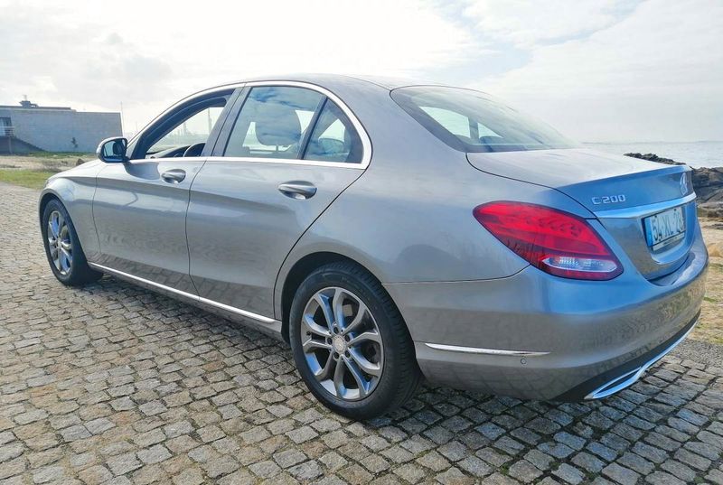 Mercedes-Benz C • 2014 • 140,000 km 2