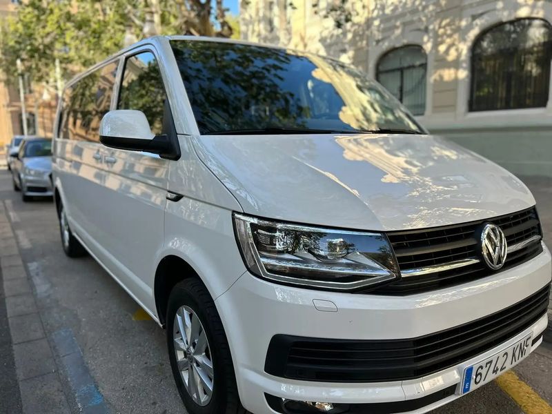 Volkswagen T5 Caravelle • 2018 • 72,000 km 1