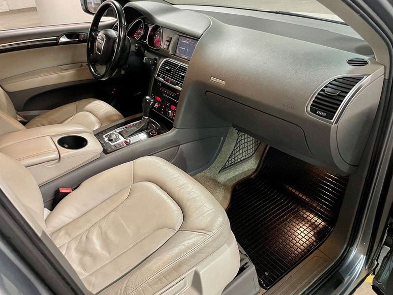 Audi Q7 • 2006 • 199,142 km 3