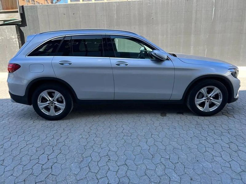 Mercedes-Benz GLC-Class • 2019 • 58,000 km 4