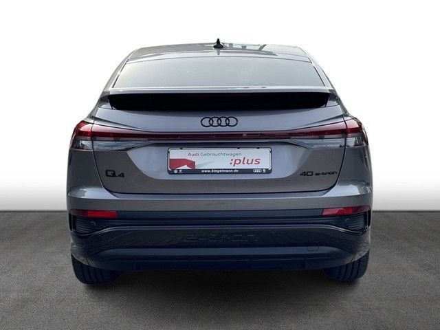 Audi Q3 • 2021 • 22,100 km 3