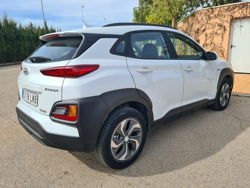 Hyundai Kona • 2020 • 17,500 km 4