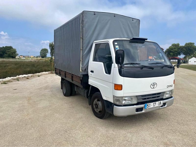 Toyota Dyna • 1995 • 68,000 km 1