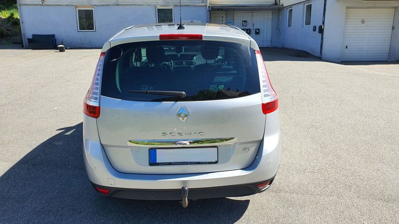 Renault Grand Scenic • 2013 • 178,400 km 3