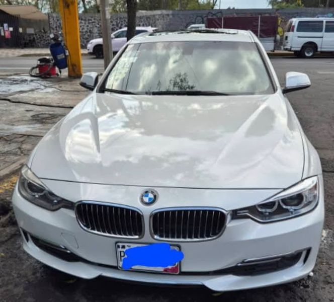 BMW 3 Series • 2017 • 87,000 km 7