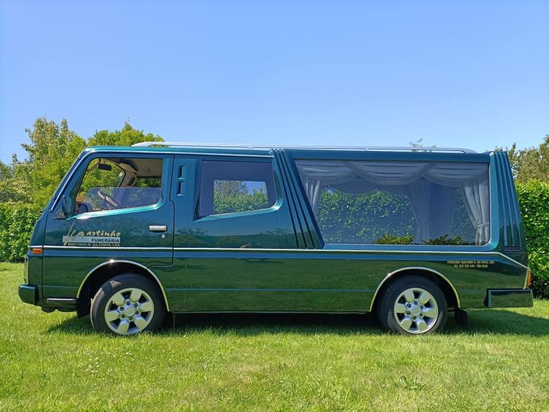 Nissan Urvan • 1998 • 98,000 km 2