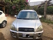 Hyundai Tucson • 2005 • 200 km 4