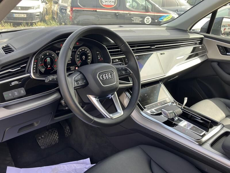 Audi Q7 • 2024 • 12,743 km 9