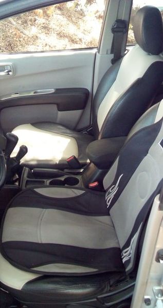 Mitsubishi L200 • 2010 • 275,000 km 2