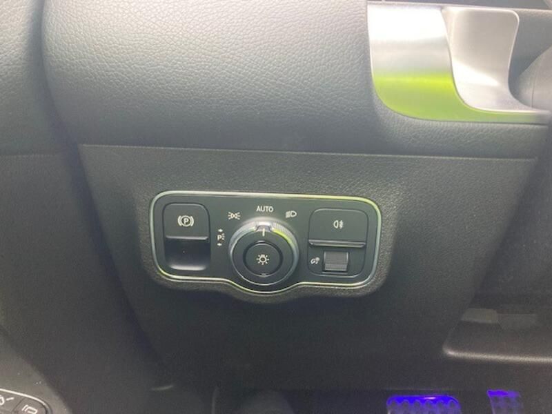 Mercedes-Benz GLB-Class • 2020 • 98,455 km 27