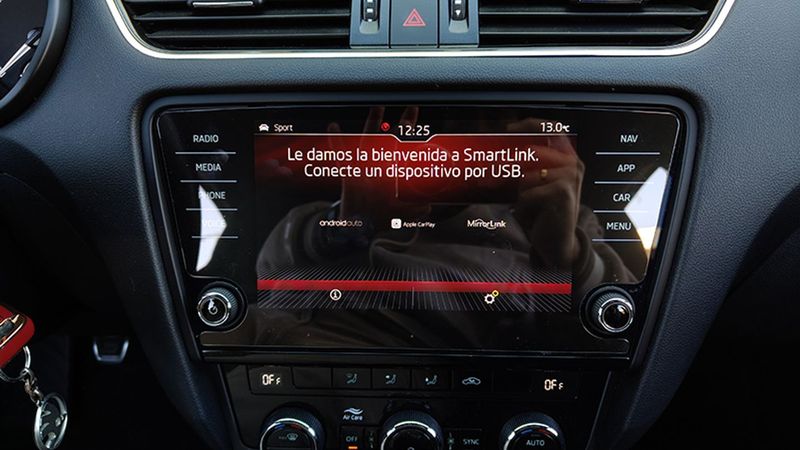 Škoda Octavia • 2018 • 105,000 km 10