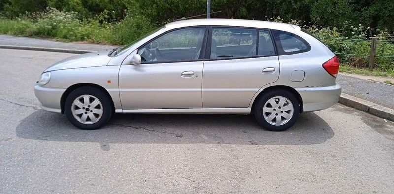 Kia Rio • 2001 • 199,999 km 4