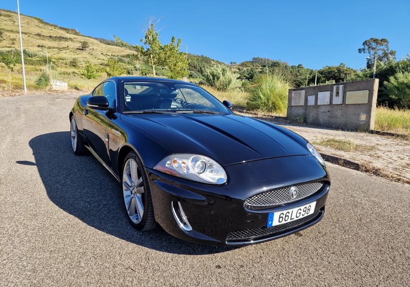 Jaguar XK • 2011 • 106,000 km 1