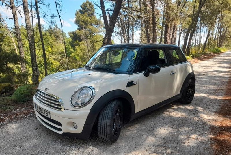 MINI Cooper • 2008 • 160,000 km 3