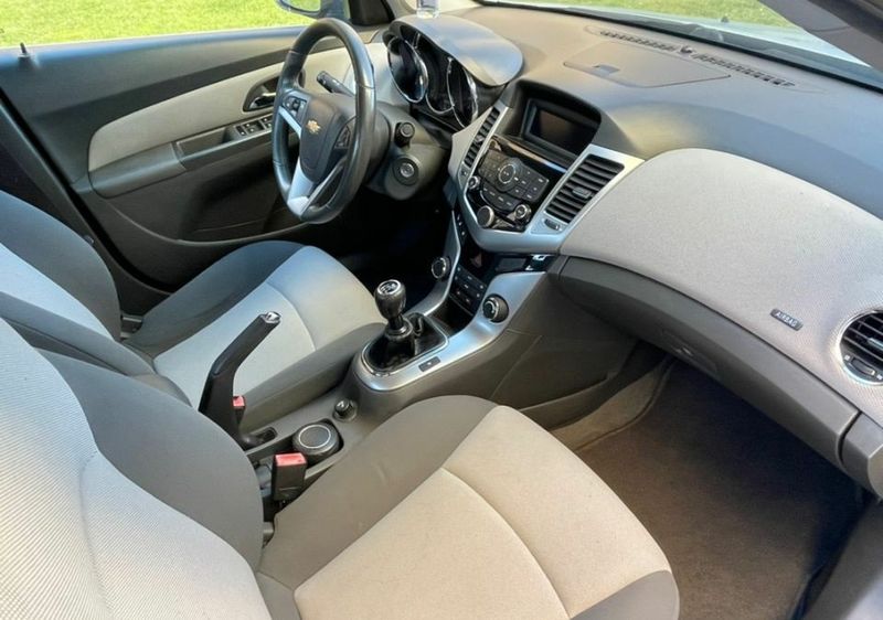 Chevrolet Cruze • 2010 • 130,000 km 1