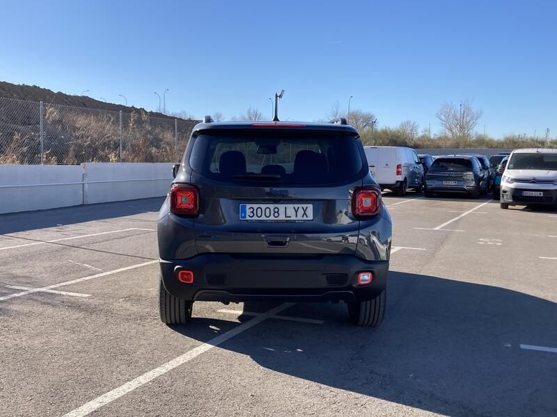 Jeep Renegade • 2022 • 9,661 km 4