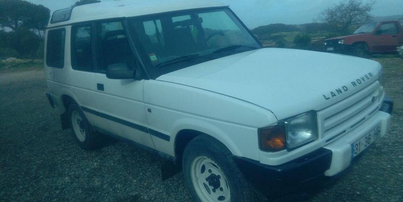 Land Rover Discovery • 1996 • 300,000 km 1