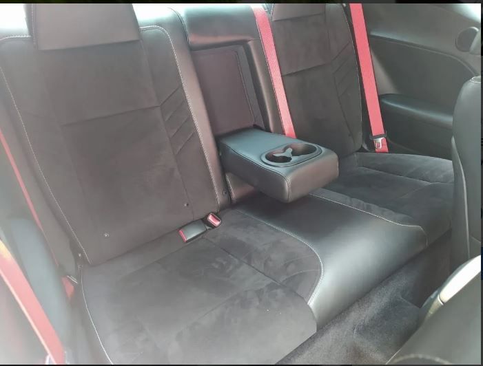 Dodge Challenger • 2019 • 70,000 km 4