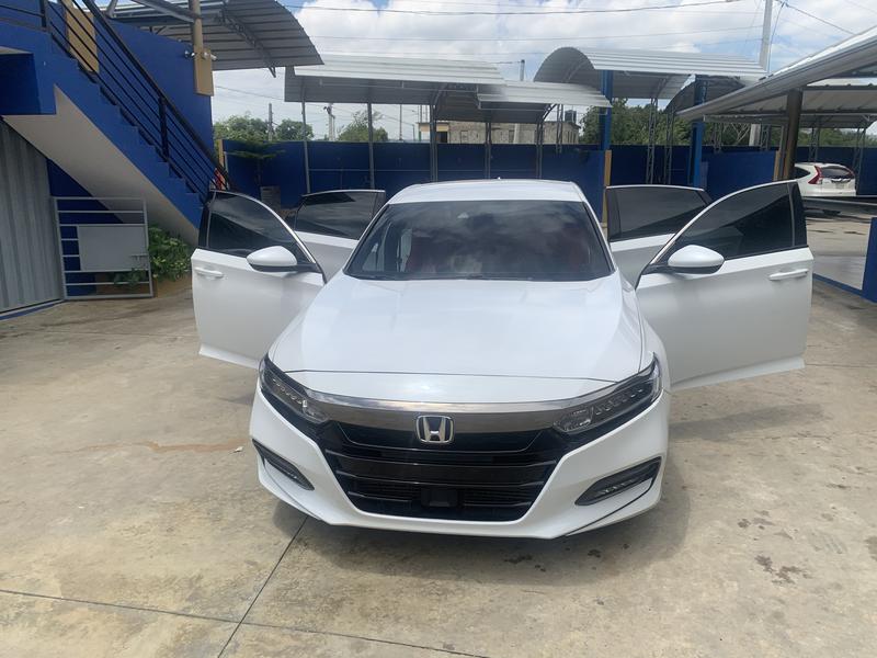 Honda Accord • 2018 • 38,000 km 6