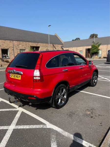Honda CR-V • 2009 • 101,000 km 8