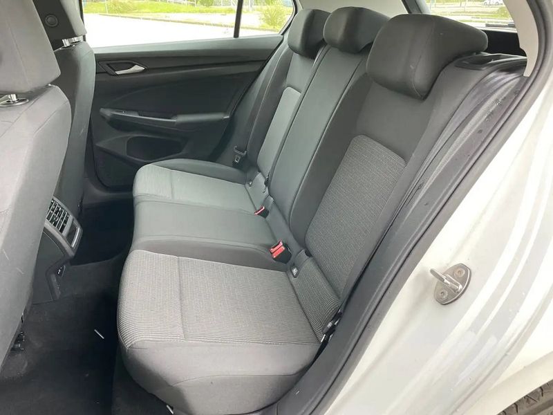 Volkswagen Golf • 2021 • 162,000 km 8
