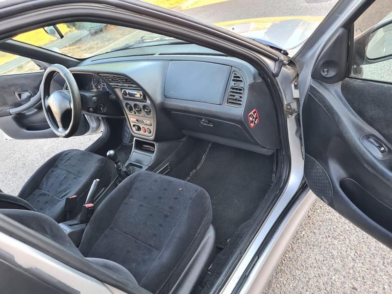 Peugeot 306 • 2000 • 228,000 km 3