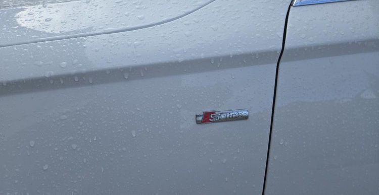 Audi A4 Avant • 2018 • 22,000 km 3