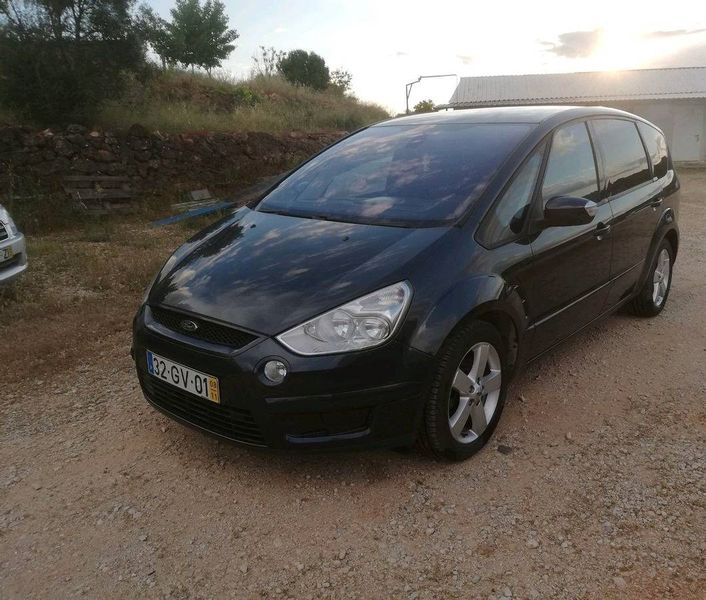 Ford S-Max • 2008 • 180,000 km 1