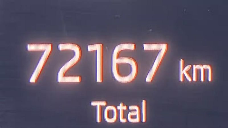 Škoda Octavia • 2023 • 72,167 km 2