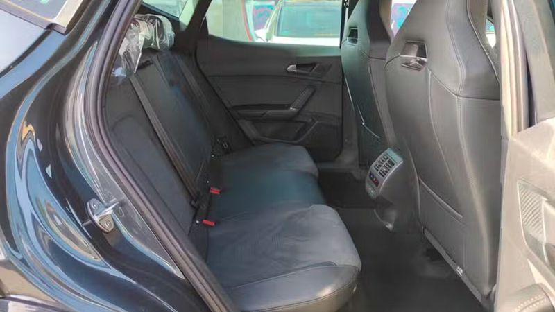 Seat Leon • 2025 • 7,400 km 26