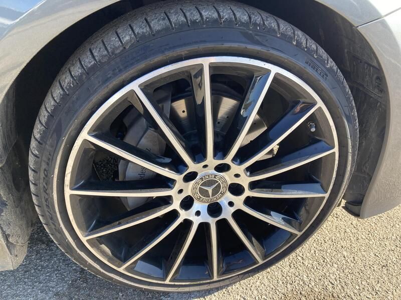 Mercedes-Benz E-Class • 2019 • 114,126 km 7