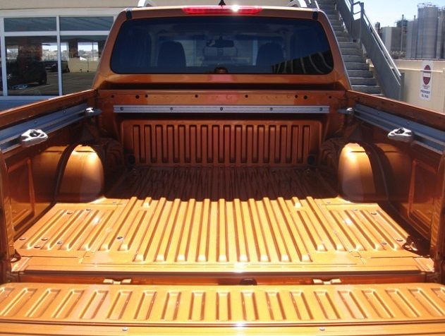 Nissan Navara • 2017 • 124,000 km 8