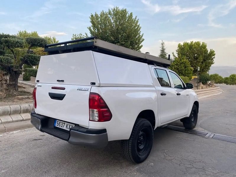 Toyota Hilux • 2019 • 189,000 km 5